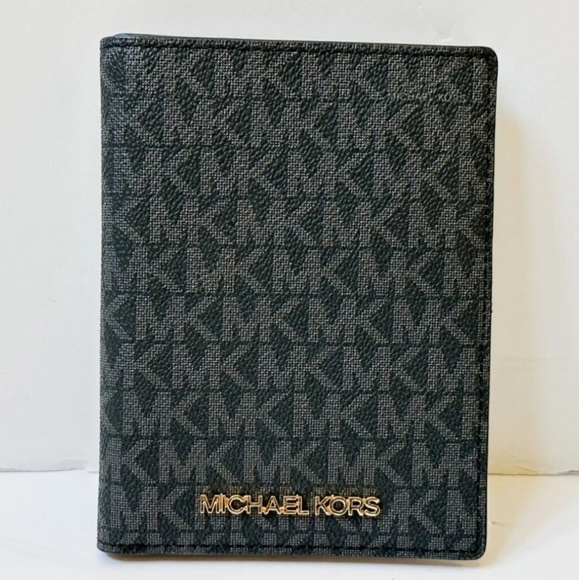NWT: Michael Kors Monogram Black and Gray Passport Holder - Picture 1 of 7